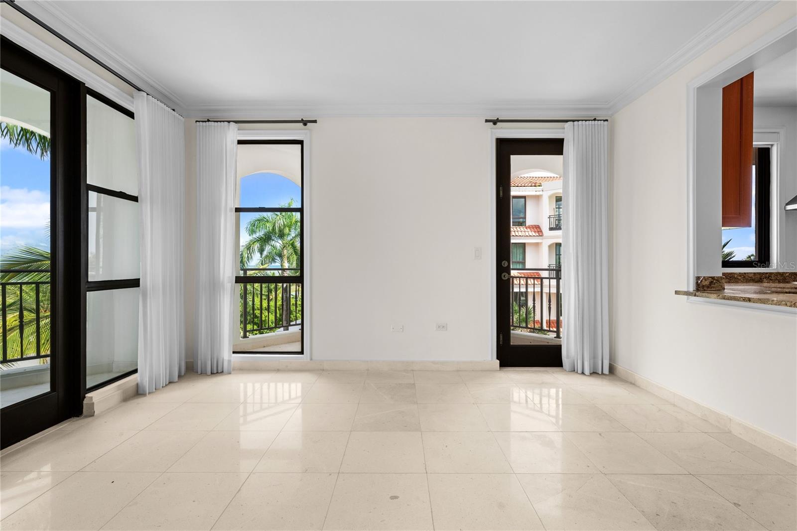 GRAND RESERVE PUERTO RICO RESIDENCES - Residential