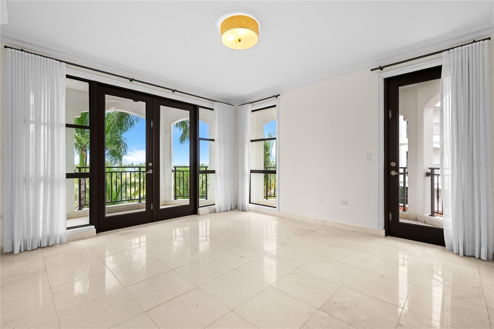 GRAND RESERVE PUERTO RICO RESIDENCES - Residential