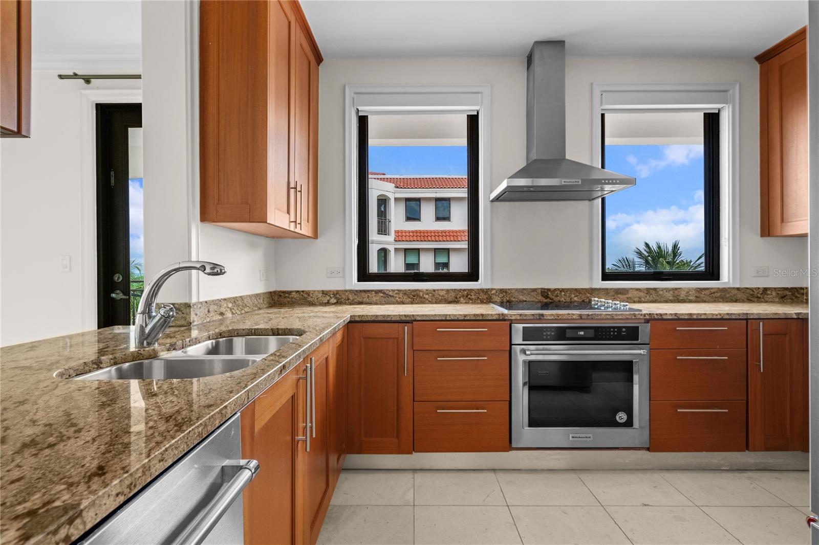 GRAND RESERVE PUERTO RICO RESIDENCES - Residential