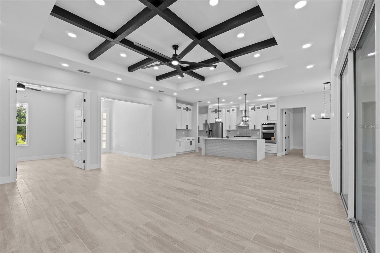 CYPRESSWOOD PALMA CEIA - Residential