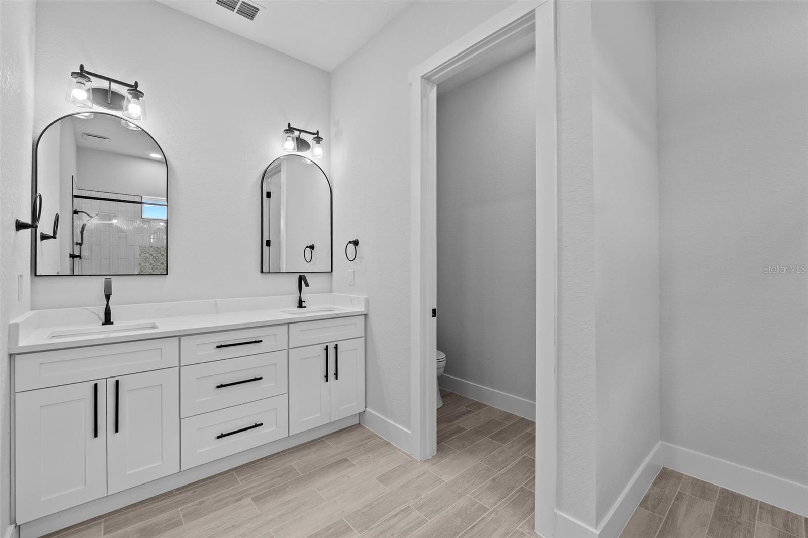 CYPRESSWOOD PALMA CEIA - Residential