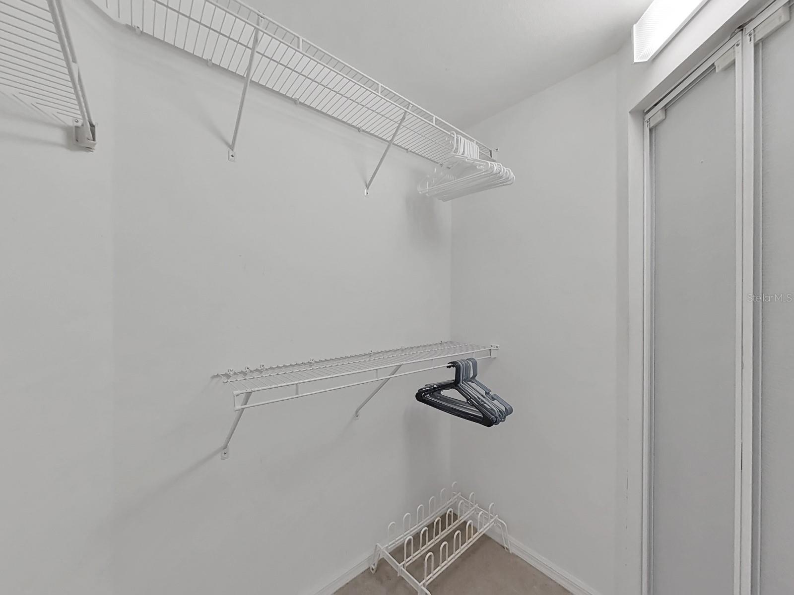 COUNTRY CLUB CONDO AT EAST BAY - Residential Lease