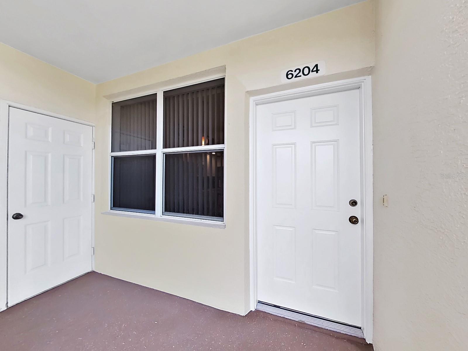 COUNTRY CLUB CONDO AT EAST BAY - Residential Lease