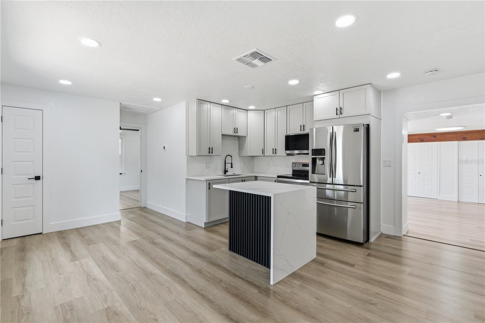 SUNSET POINT 1ST ADD - Residential