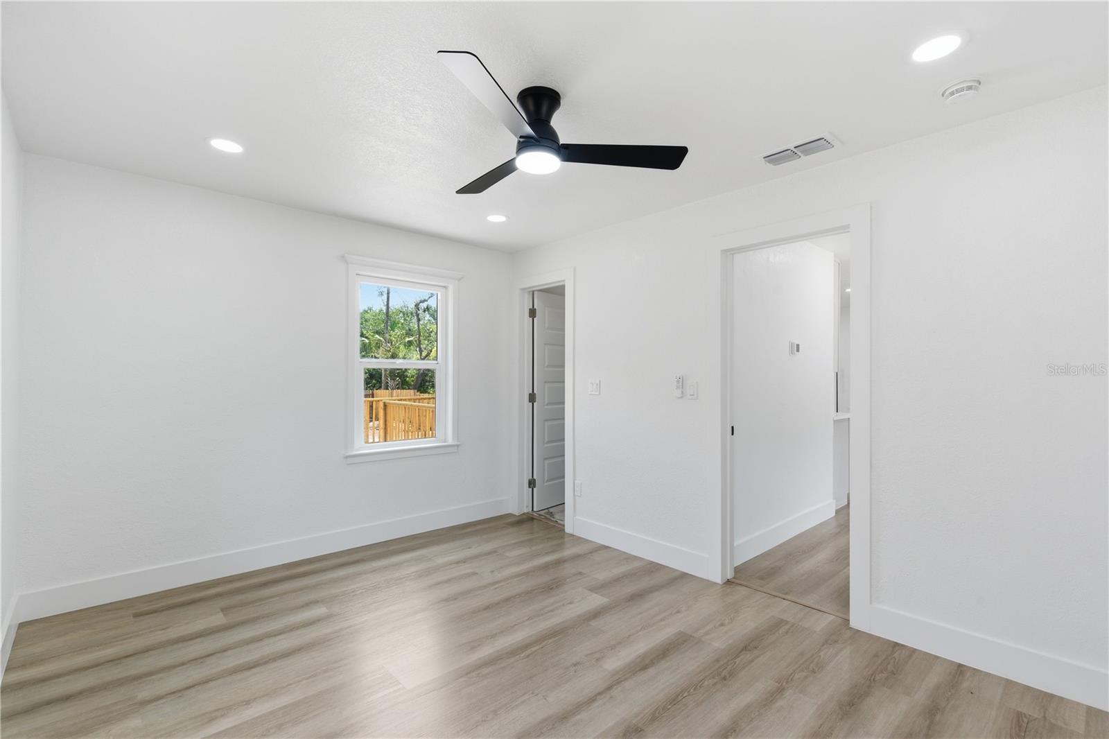 SUNSET POINT 1ST ADD - Residential