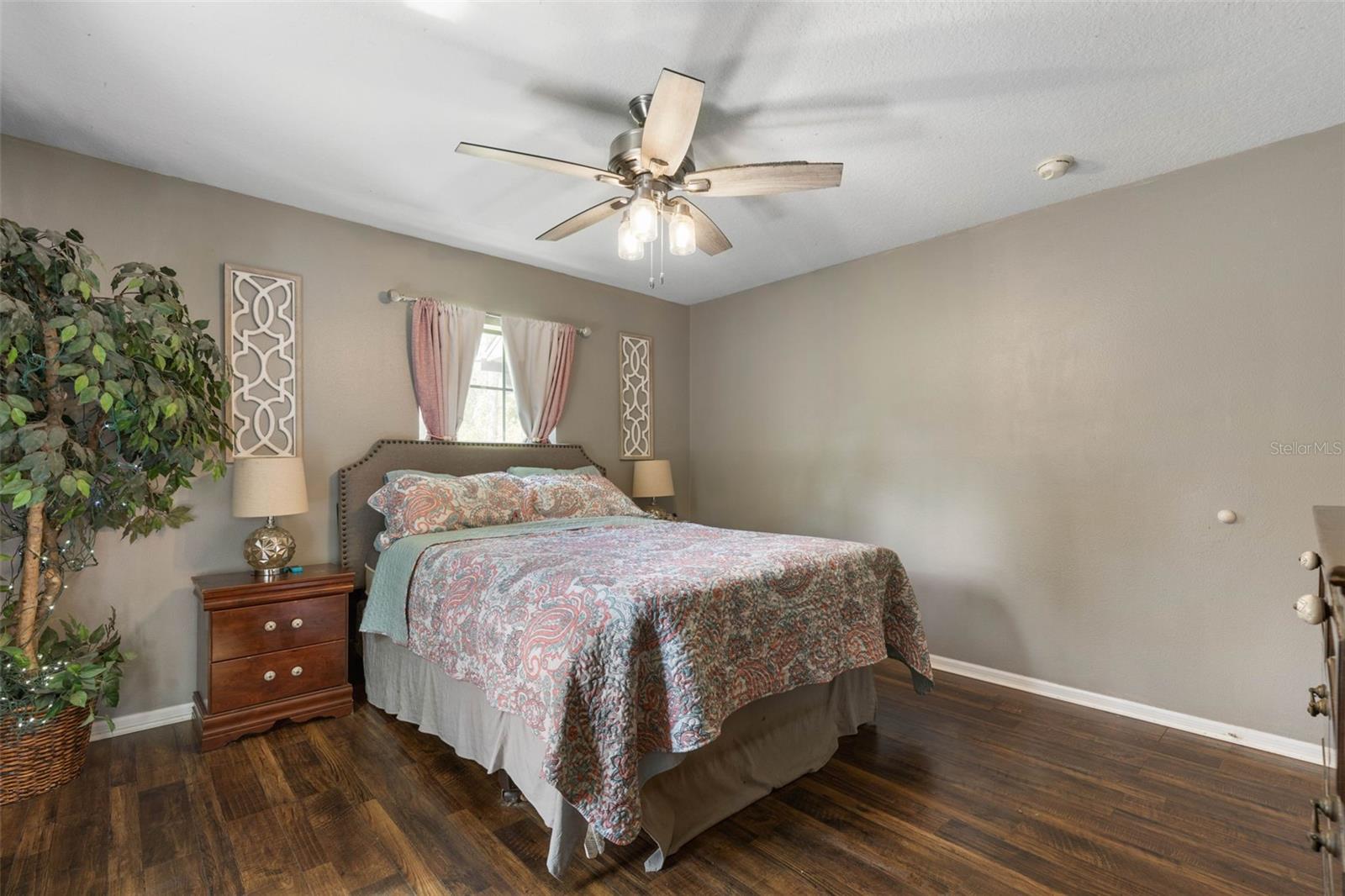 DAYTONA NORTH - Residential