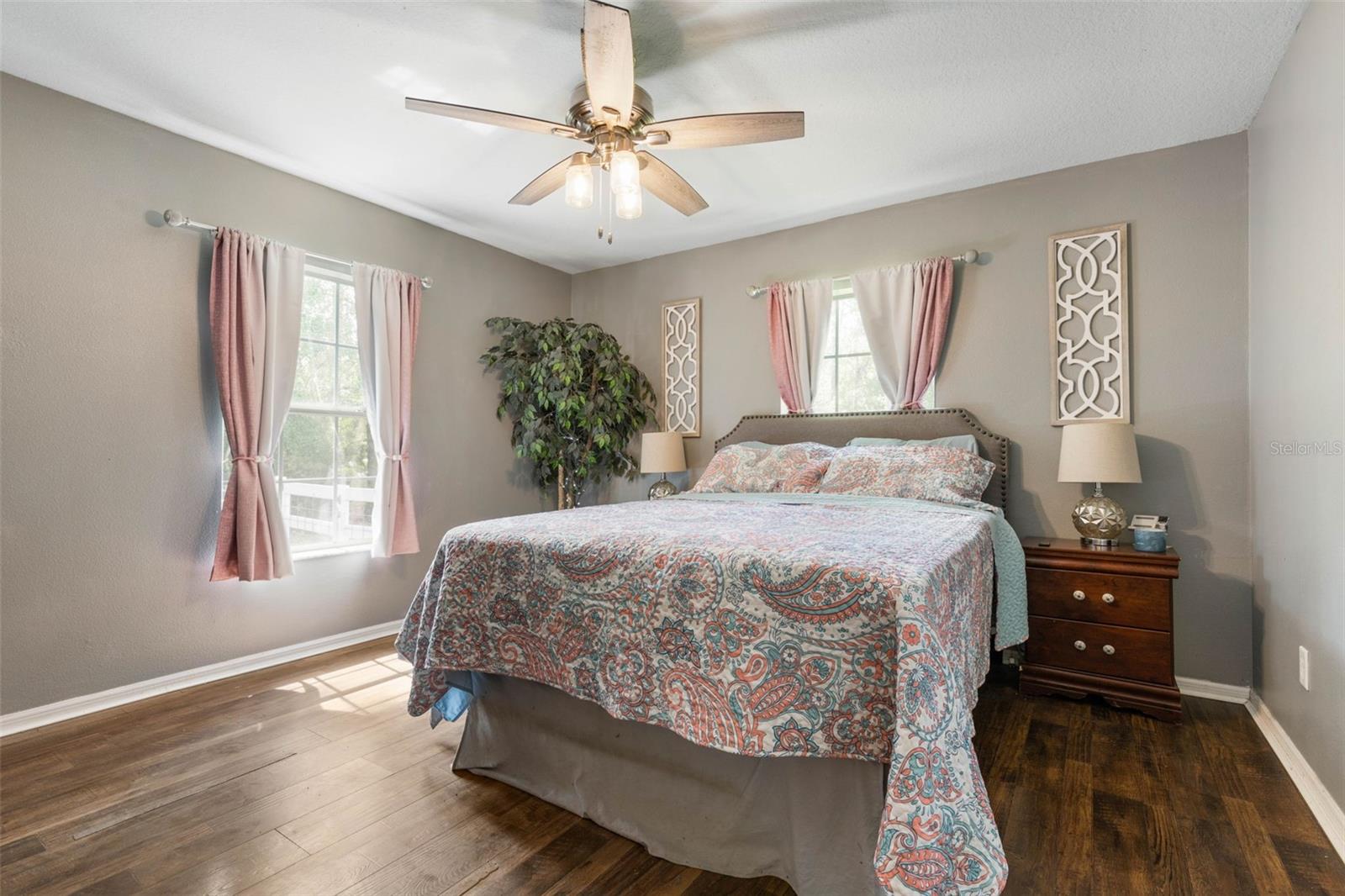 DAYTONA NORTH - Residential