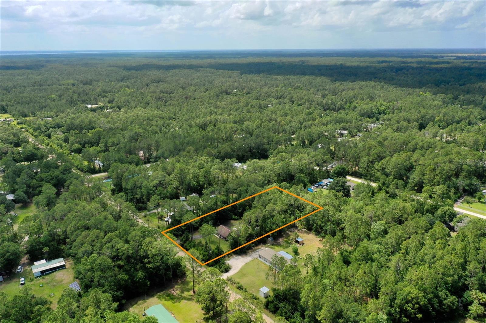 DAYTONA NORTH - Residential