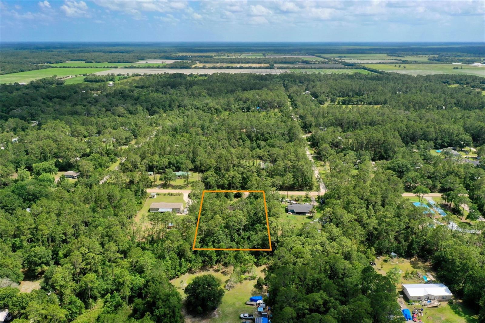 DAYTONA NORTH - Residential