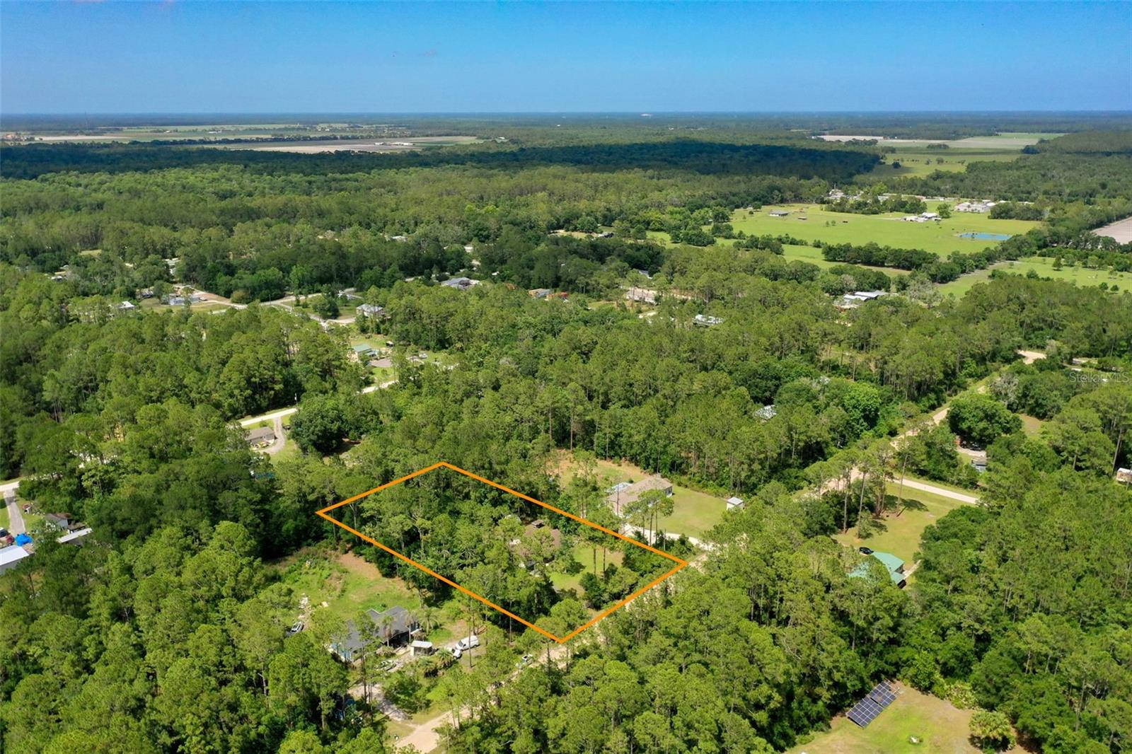 DAYTONA NORTH - Residential