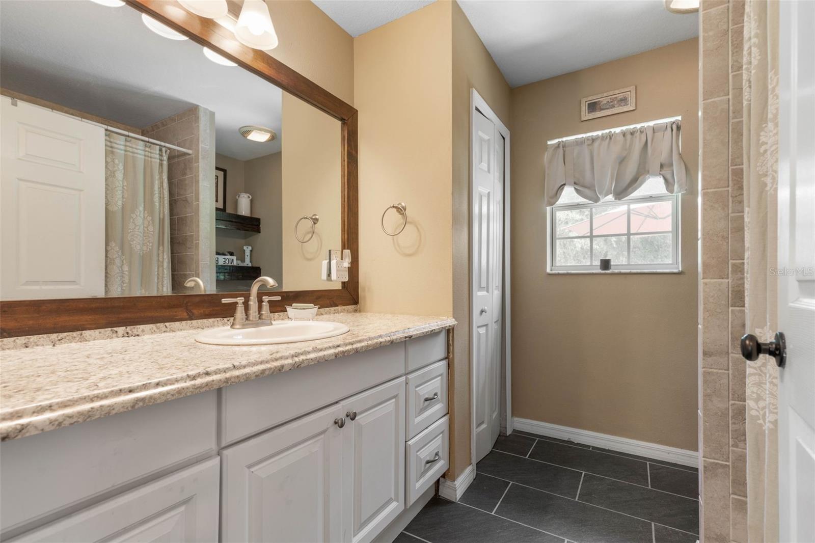 DAYTONA NORTH - Residential