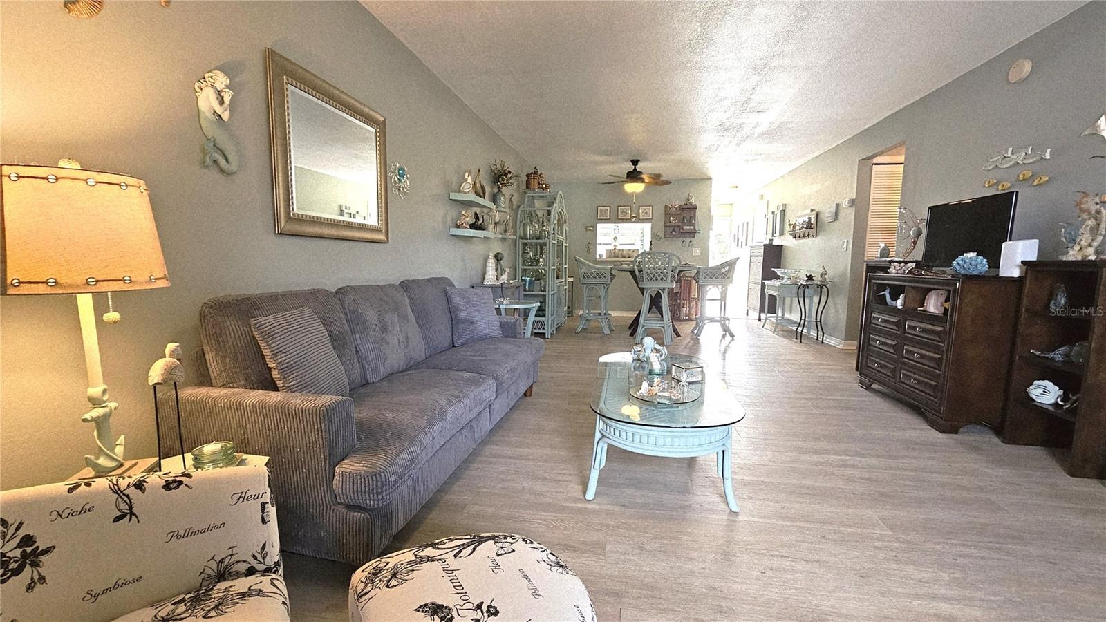 RIVERHOUSE - Residential Lease