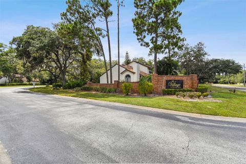 A home in CASSELBERRY