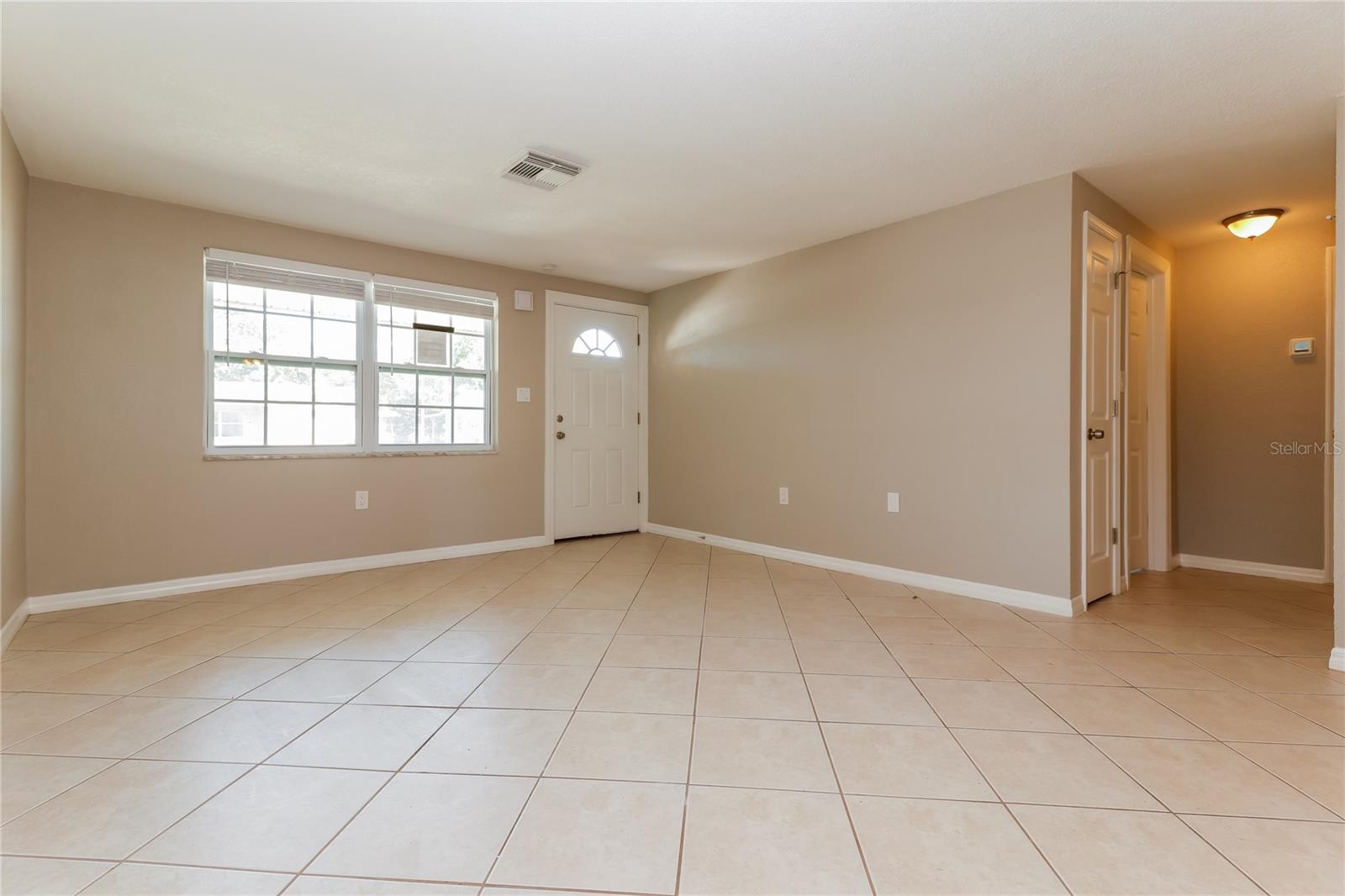 HOLIDAY LAKE ESTATES - Residential Lease