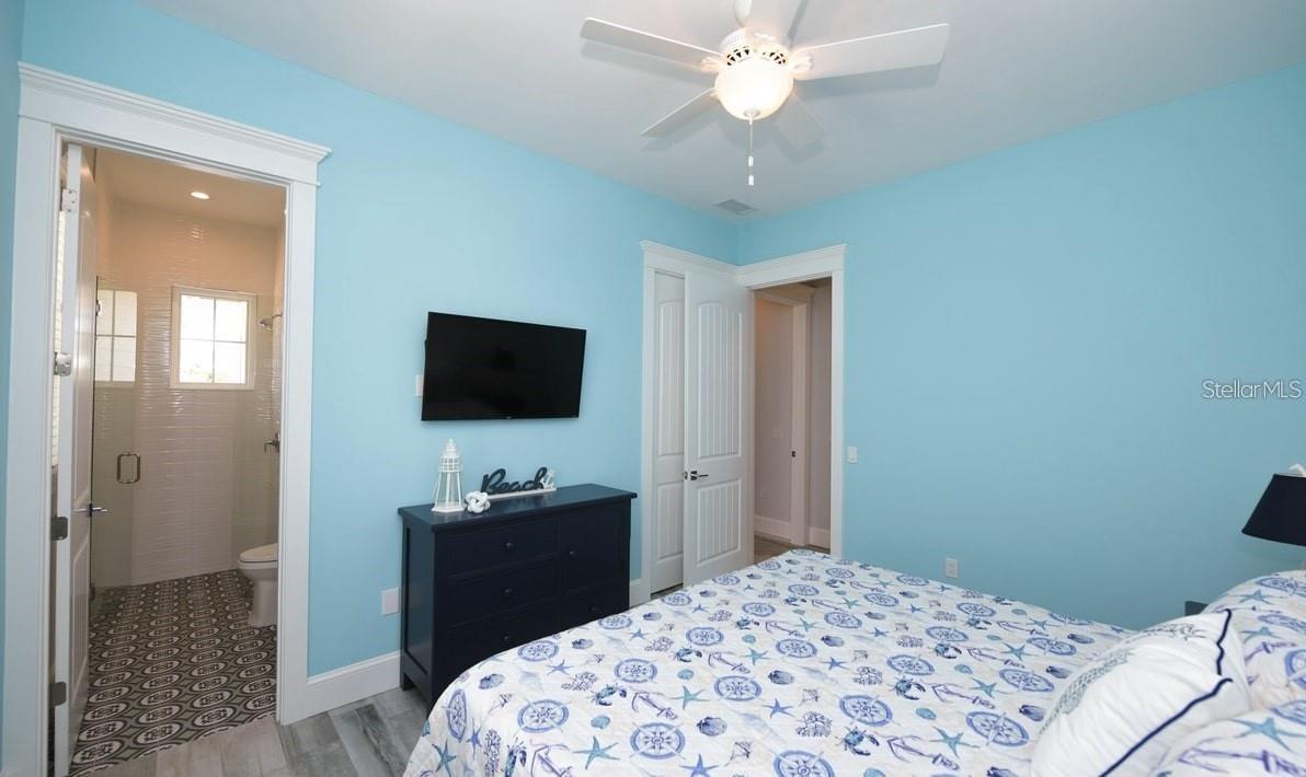 ANNA MARIA BEACH - Residential