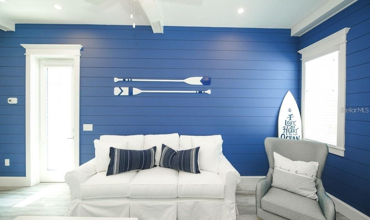 ANNA MARIA BEACH - Residential
