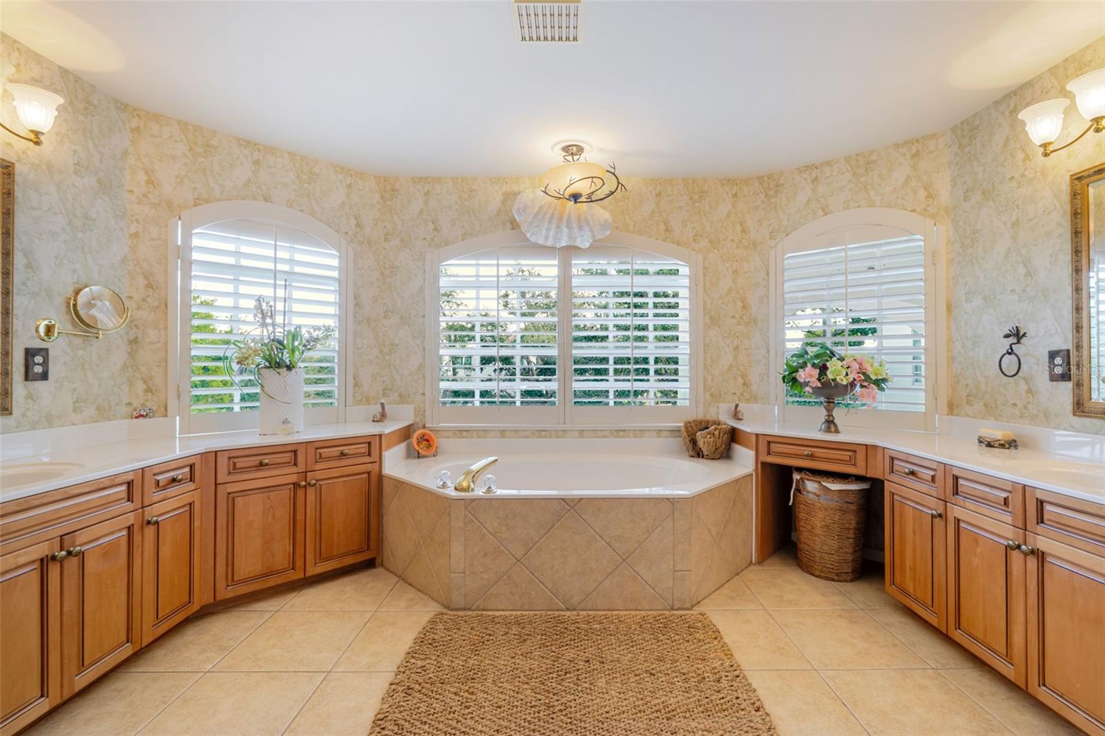 ST CHARLES HARBOUR PH-2 - Residential