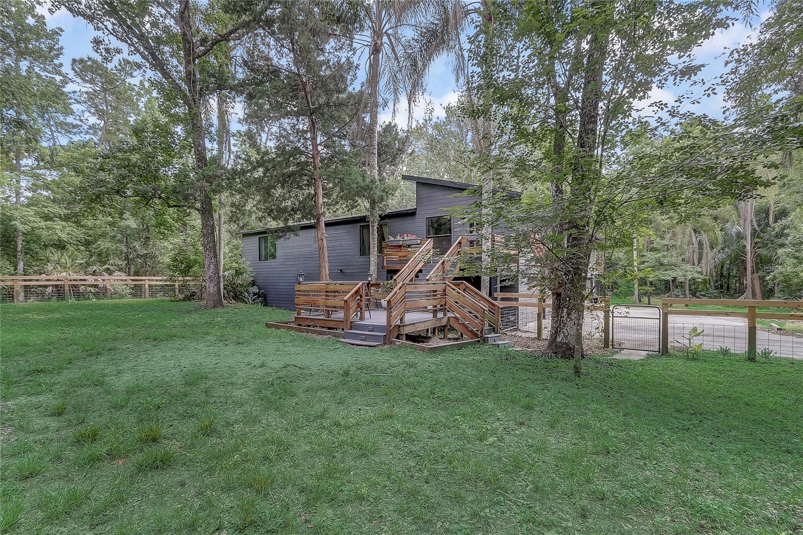 16116 HAMILTON DRIVE