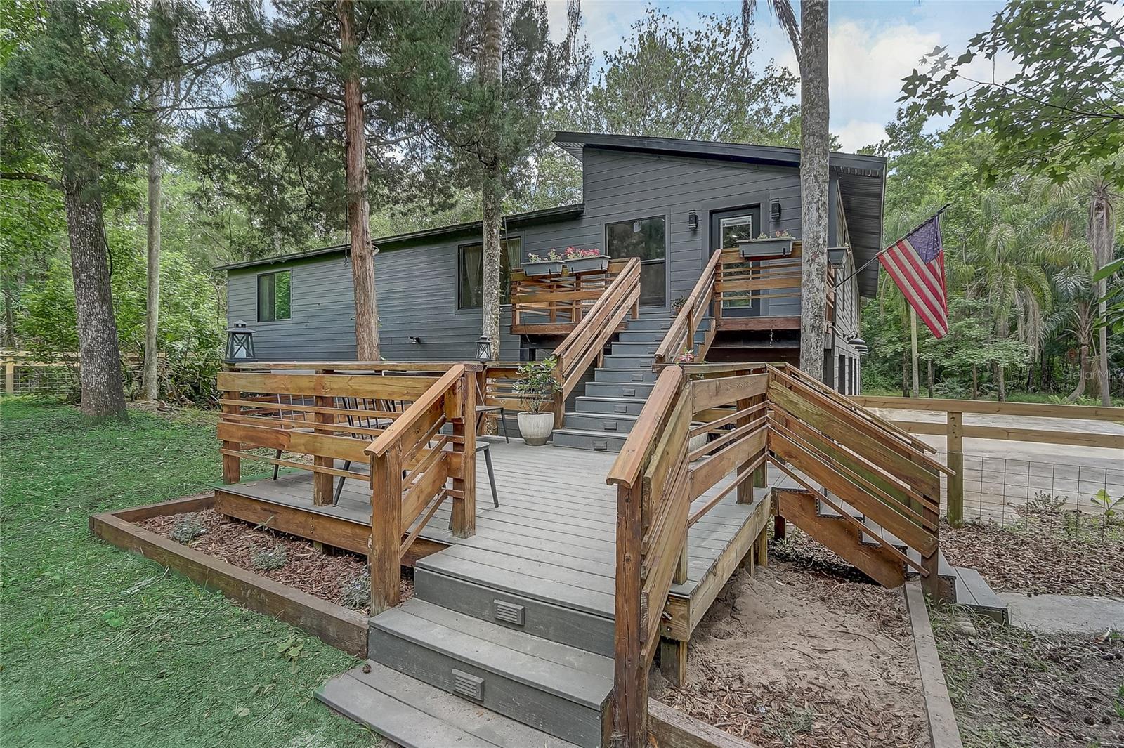 SEAWARD PLANTATION ESTATES SECOND ADD - Residential