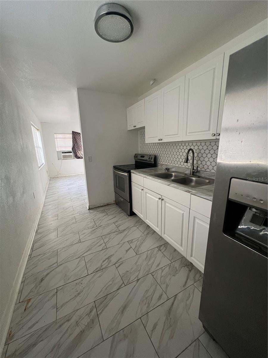1604 2ND STREET NW