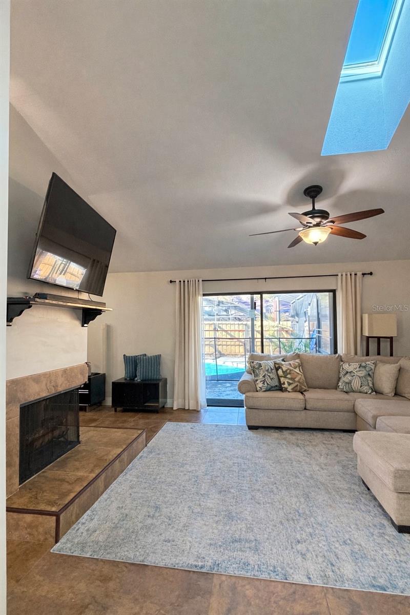 COLUMBUS HARBOR - Residential