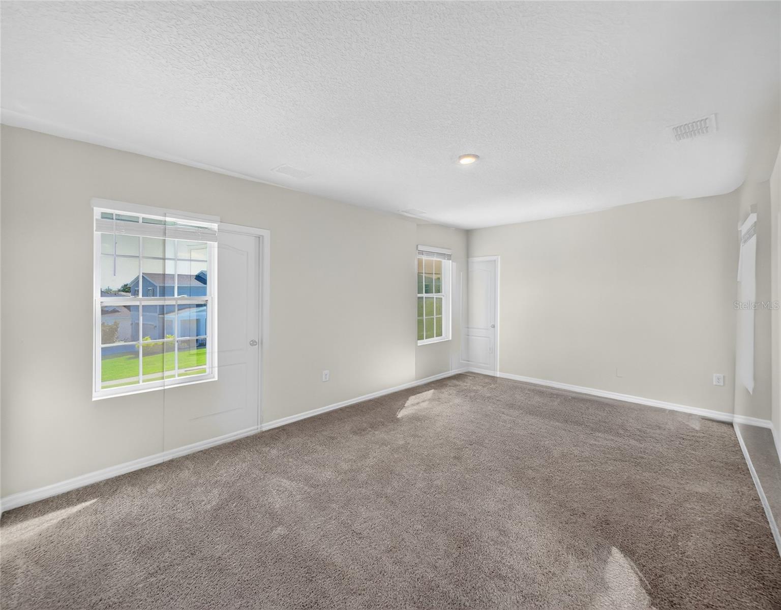 AVALON PARK TAVARES PH 1 - Residential Lease