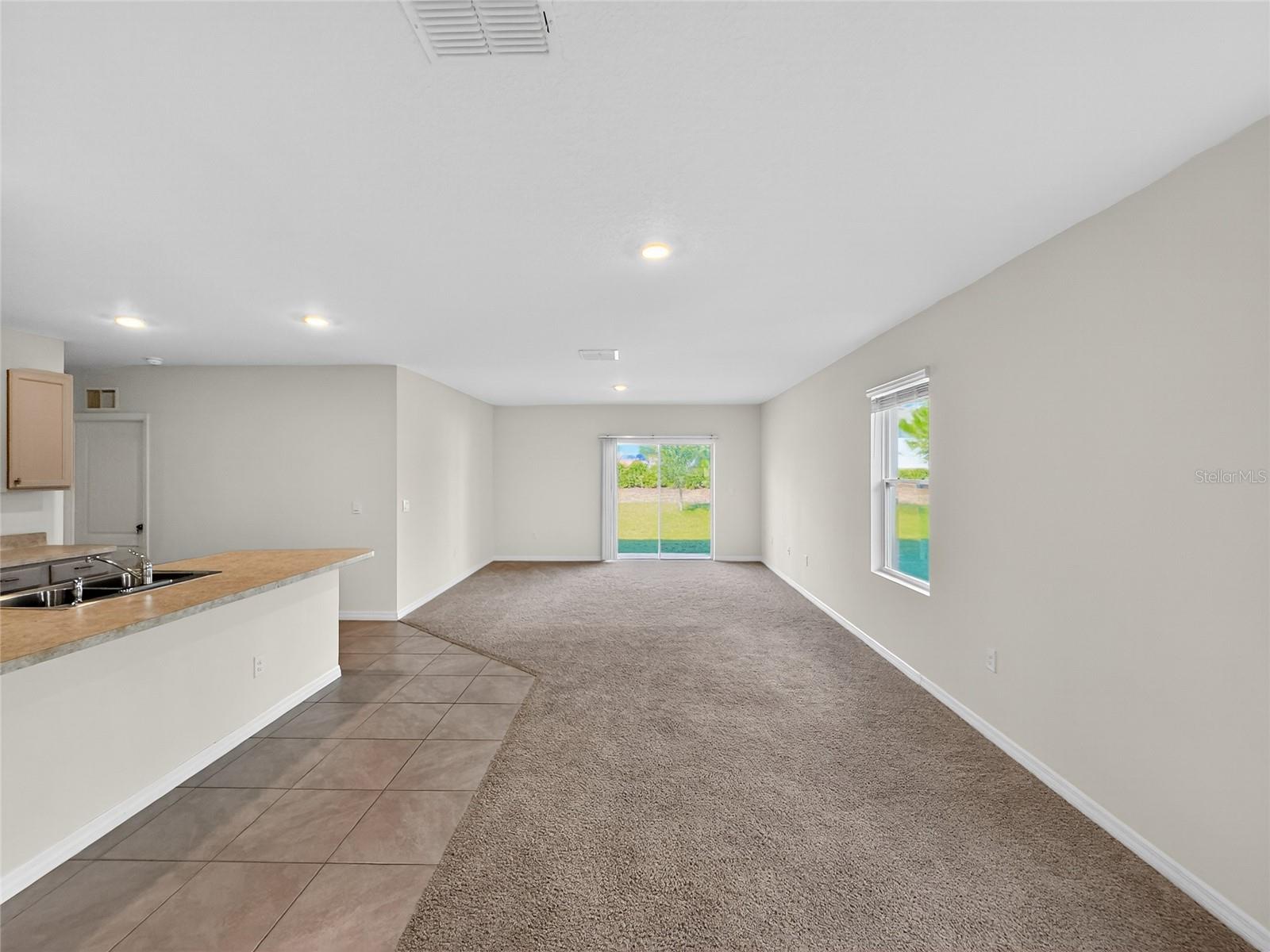 AVALON PARK TAVARES PH 1 - Residential Lease