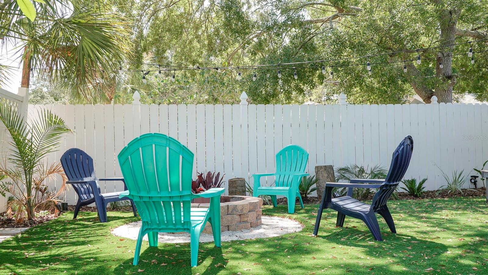 PASADENA ESTATES - Residential Lease