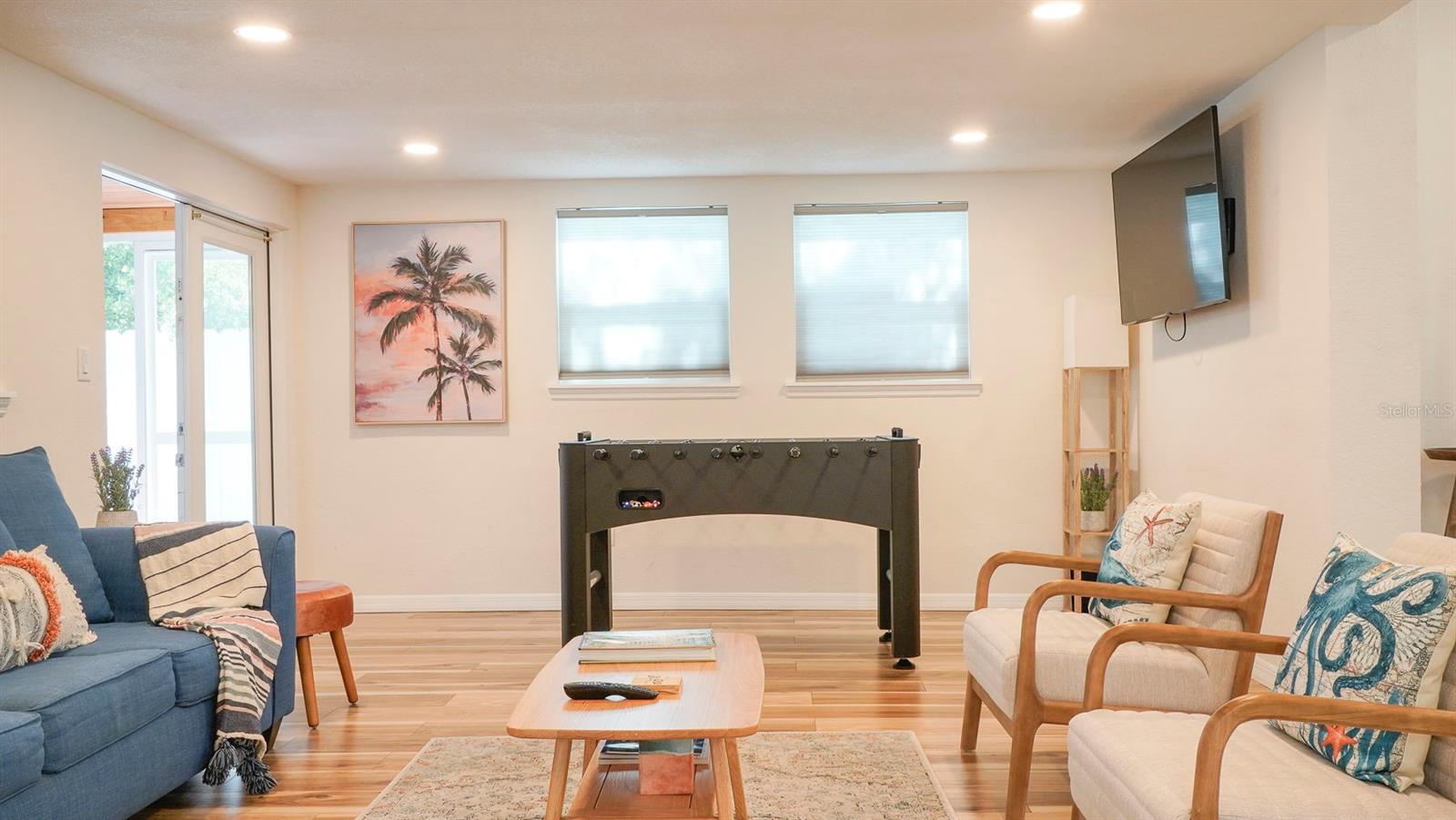 PASADENA ESTATES - Residential Lease