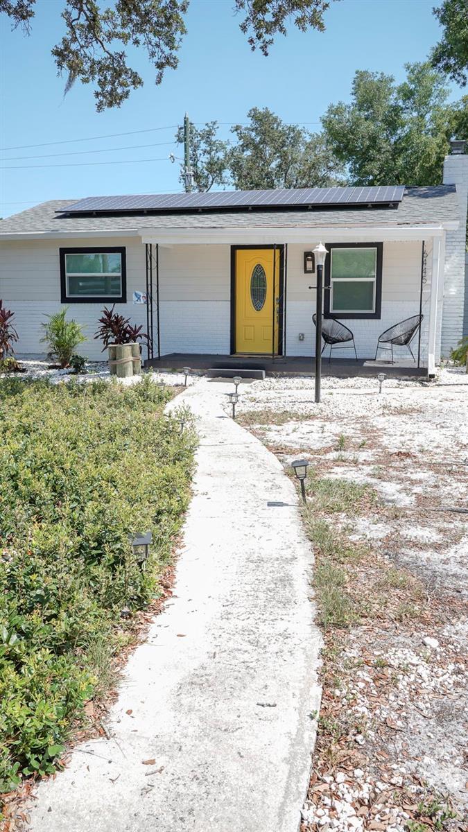 PASADENA ESTATES - Residential Lease