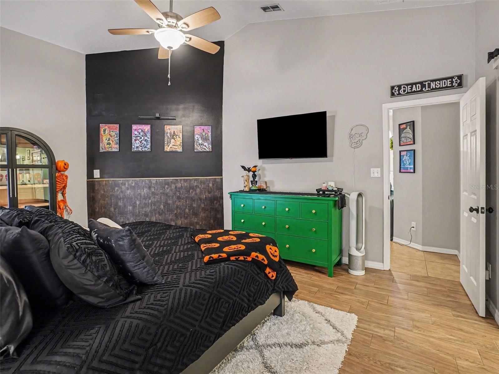 CRYSTAL CREEK UNIT 1 - Residential