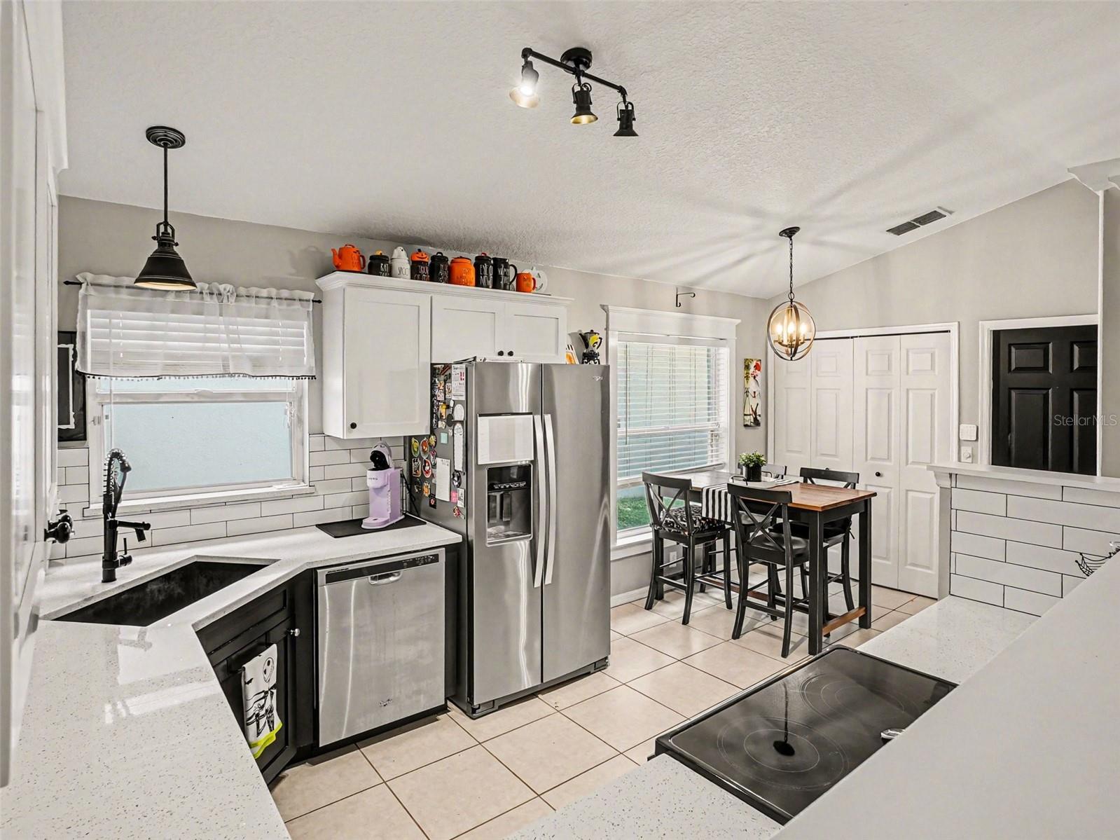 CRYSTAL CREEK UNIT 1 - Residential