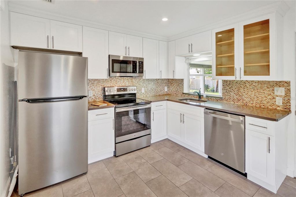 Photo of 1016 W Smith Street, Orlando, FL 32804 (MLS # O6398005)