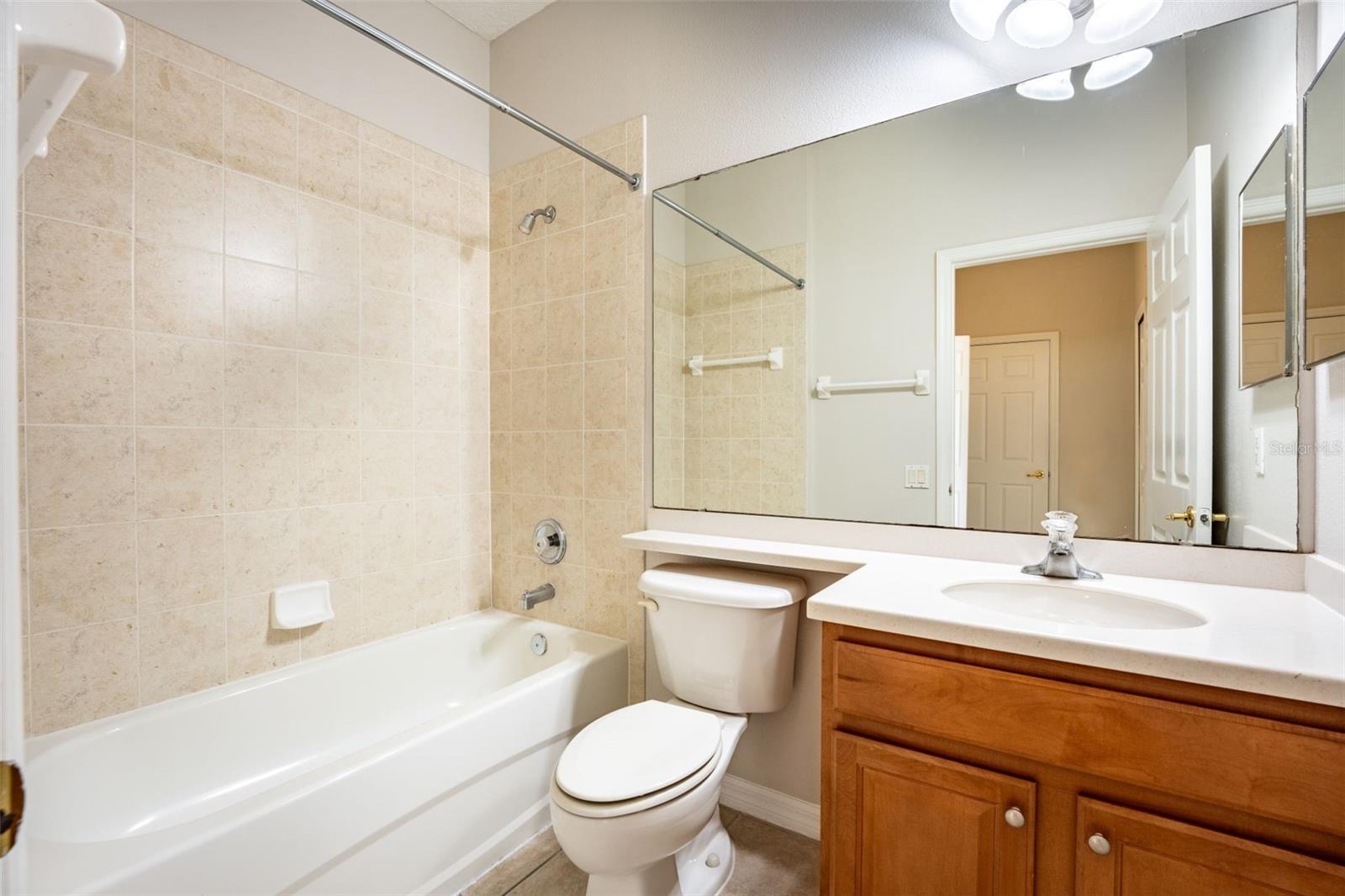 VERANDA II/LK HART - Residential