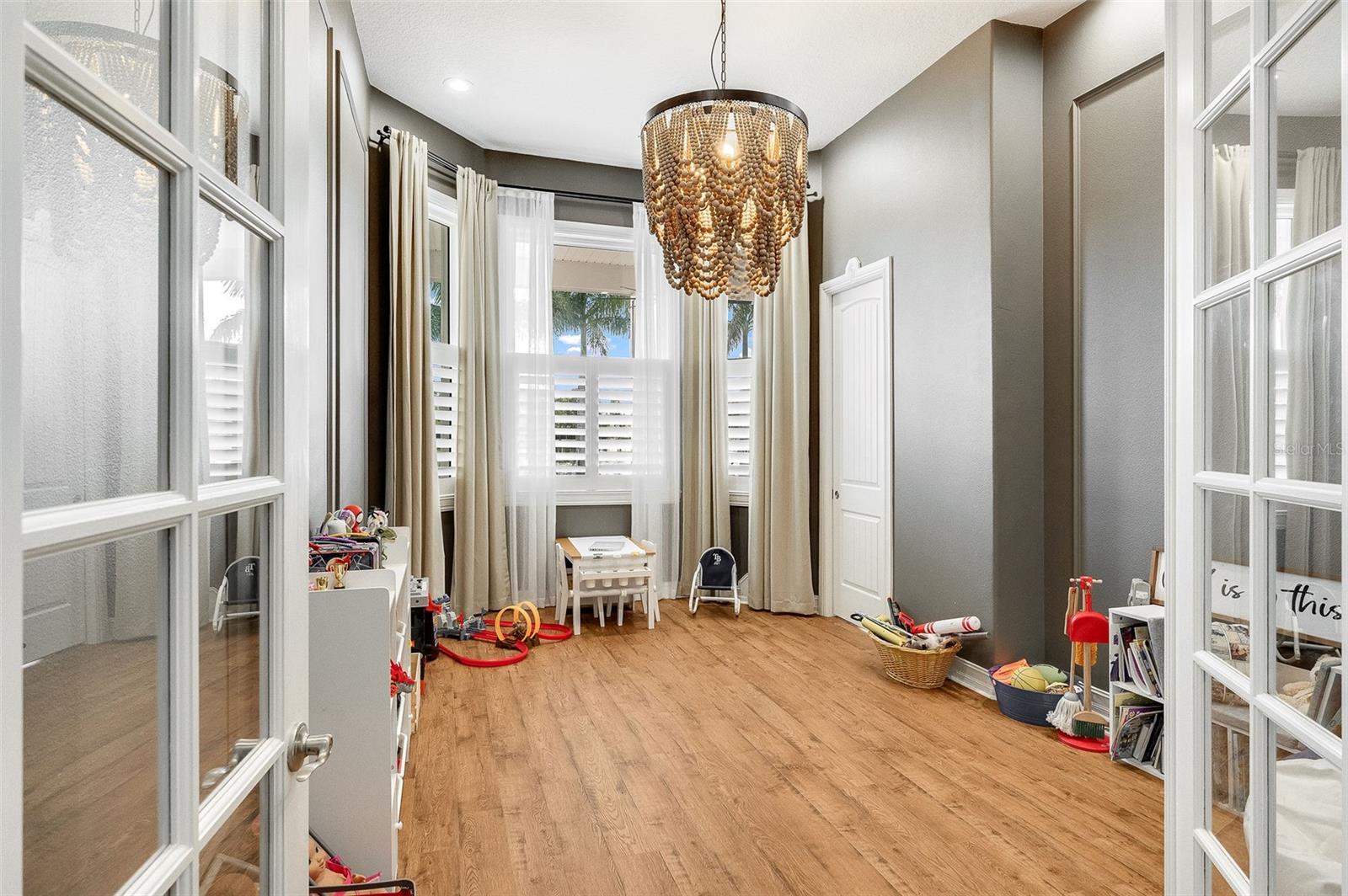 MELBOURNE POULTRY COLONY ADD NO 1 - Residential