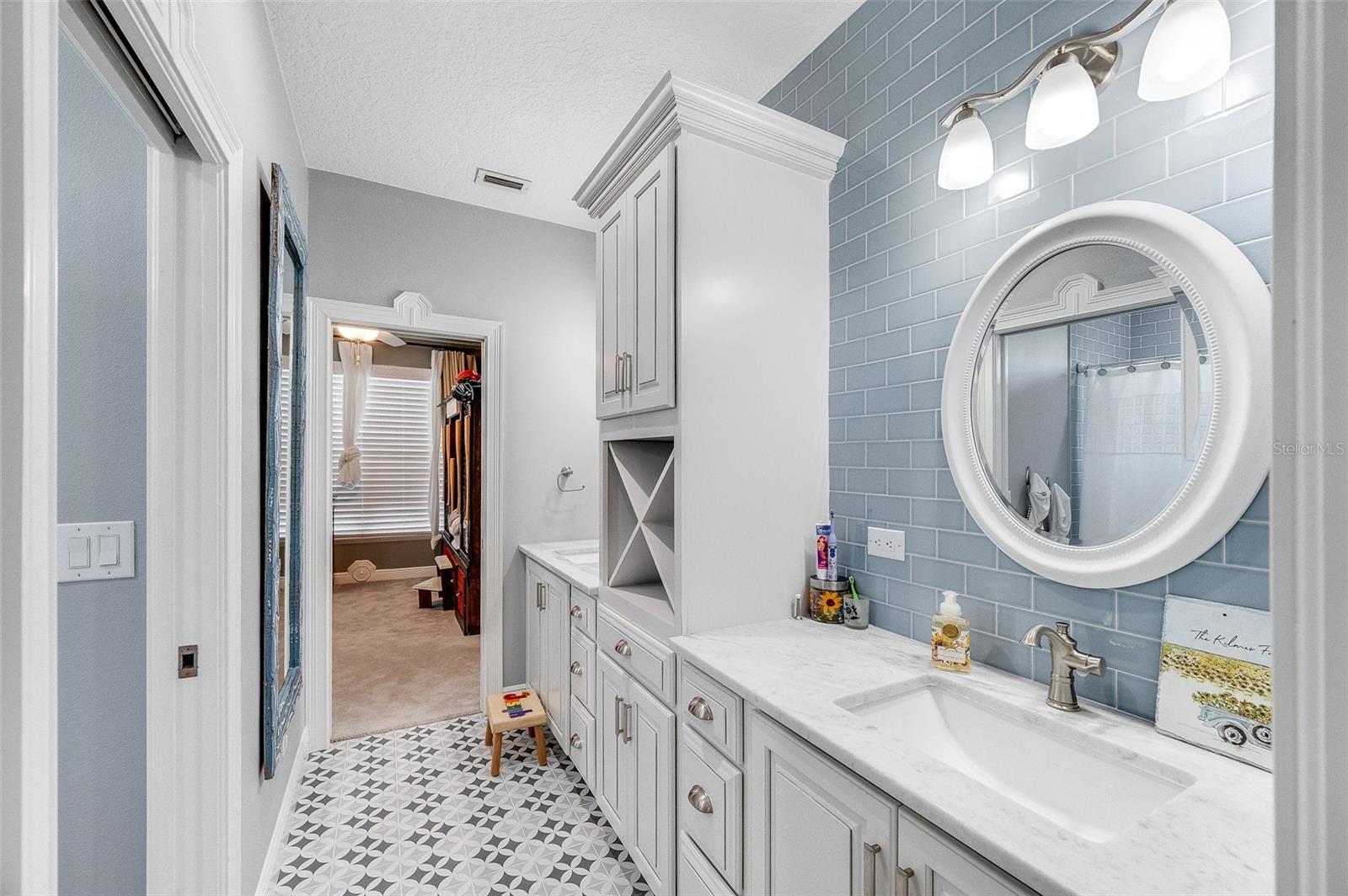 MELBOURNE POULTRY COLONY ADD NO 1 - Residential