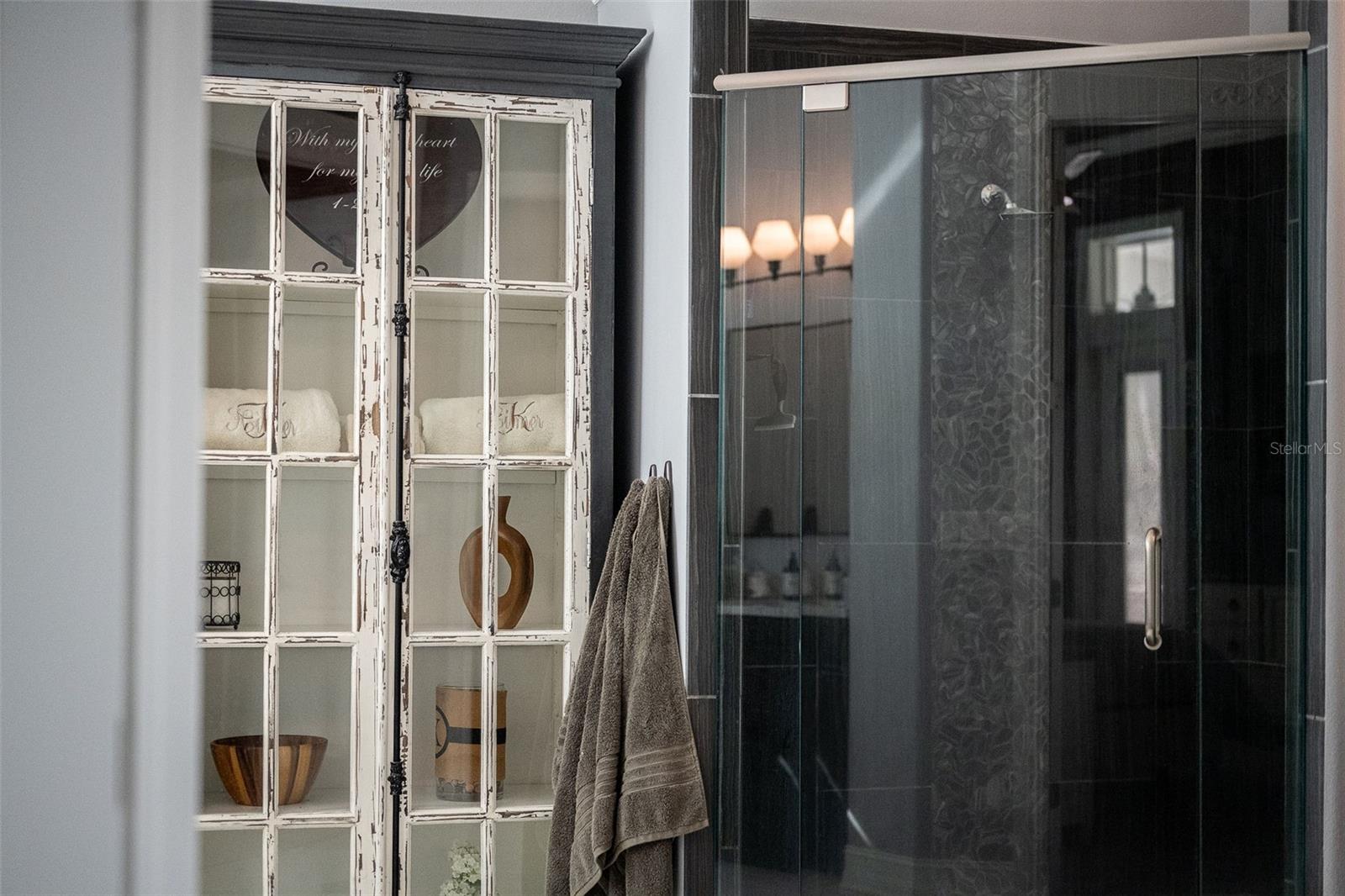 MELBOURNE POULTRY COLONY ADD NO 1 - Residential