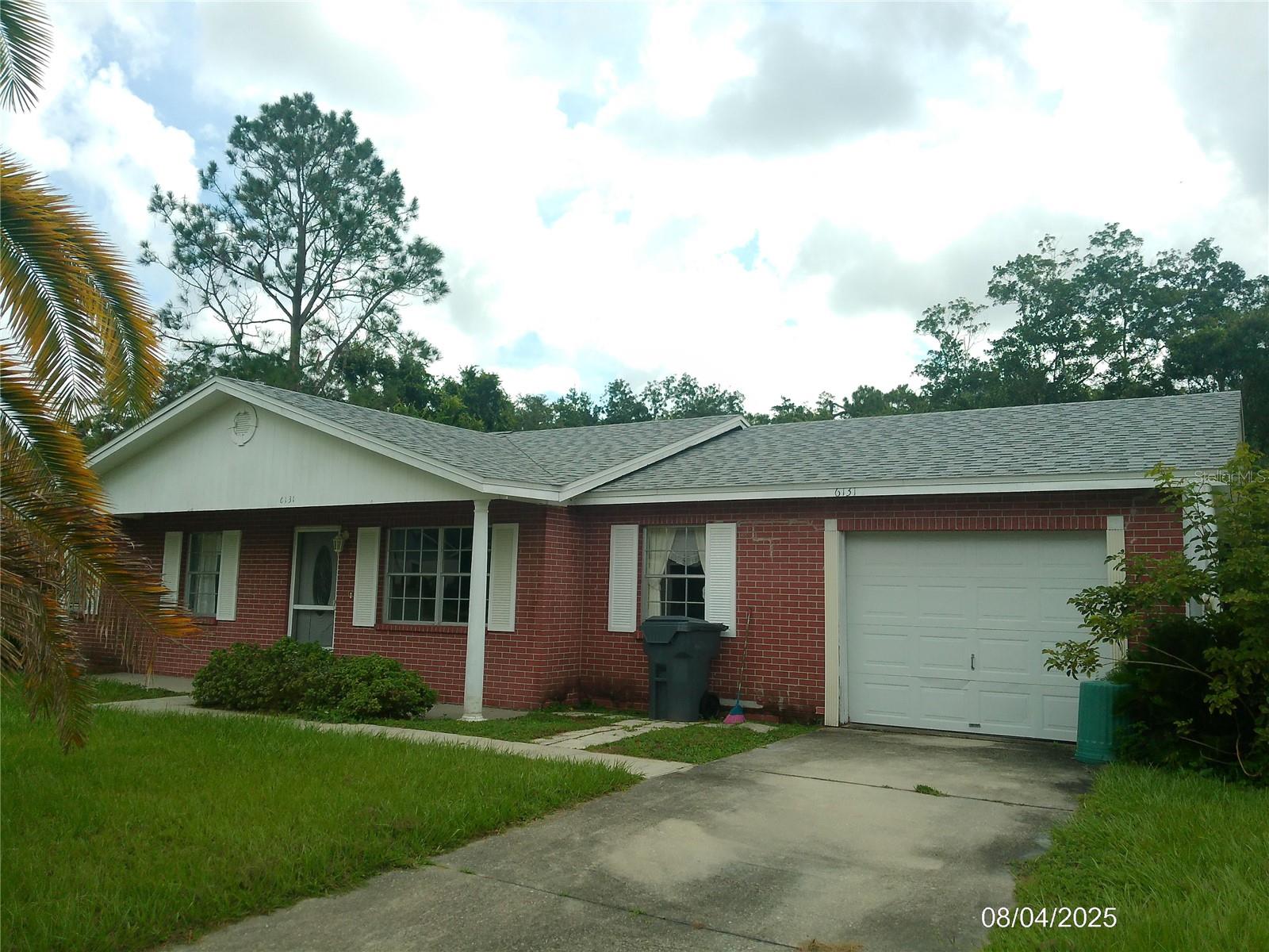 3-bedroom 2 bath with single car garage HOME FOR RENT! In north Lakeland. Lots of room abounds in this 3/2. Bright, sunny, Formal living room, formal dining room, both with new carpet. Family room is spacious with laminate flooring; Kitchen has an eat in nook, Carpet in all bedrooms have been freshly cleaned, primary bedroom has a tub with shower, common bath has a shower with tub. French doors lead out to the large, screened patio and there are no backyard neighbors! Single car garage has washer/dryer hookup and an extra storage closet. There are hall closets, each bedroom has a closet & family room has a closet! Close to shopping, Schools and restaurants, owner is asking for First, last and security deposit.