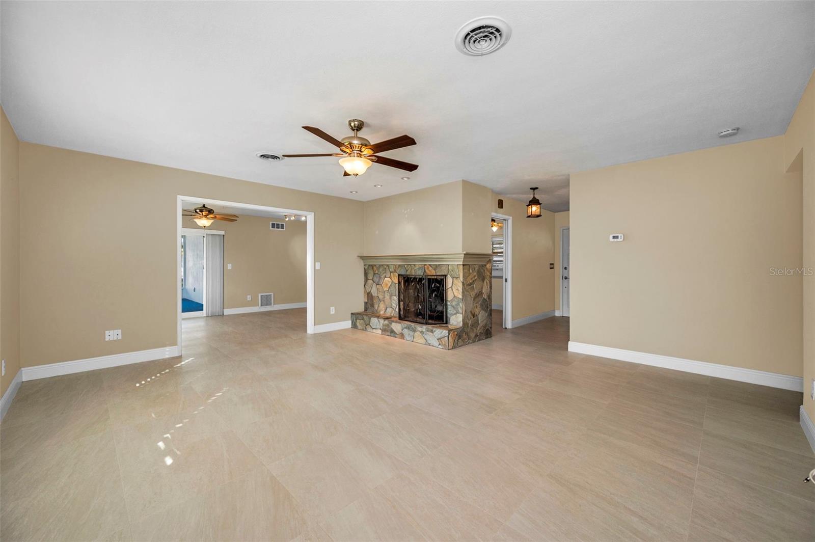 KEENE ACRES 1ST ADD - Residential