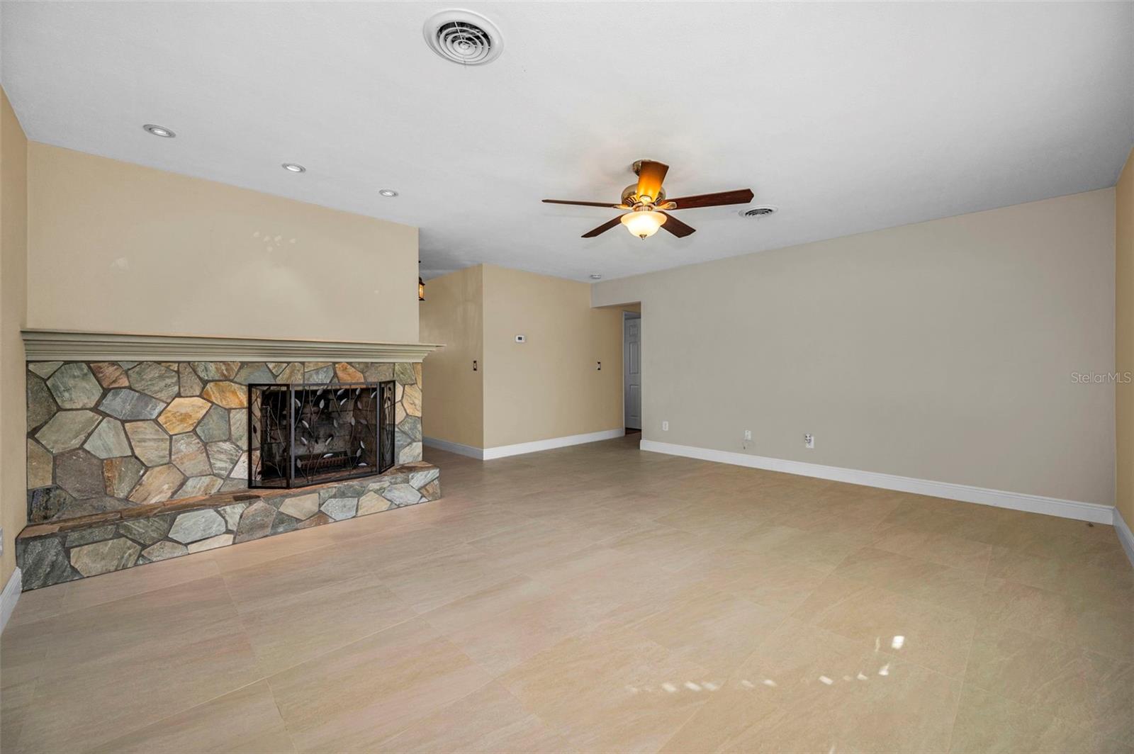 KEENE ACRES 1ST ADD - Residential