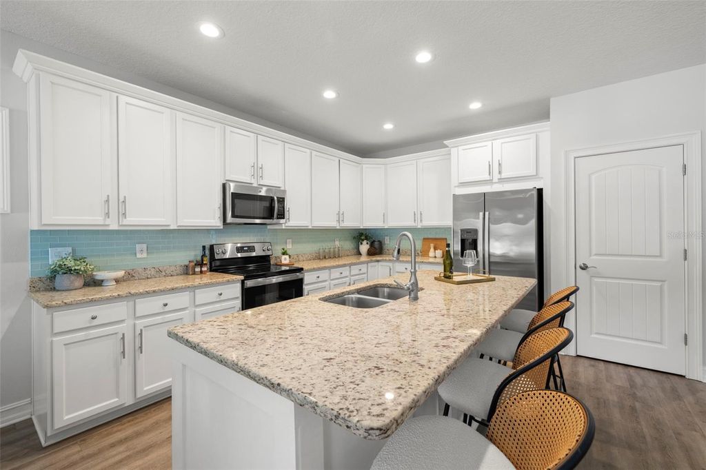 Photo of 3906 N Lynn Avenue, Tampa, FL 33603 (MLS # TB8450787)