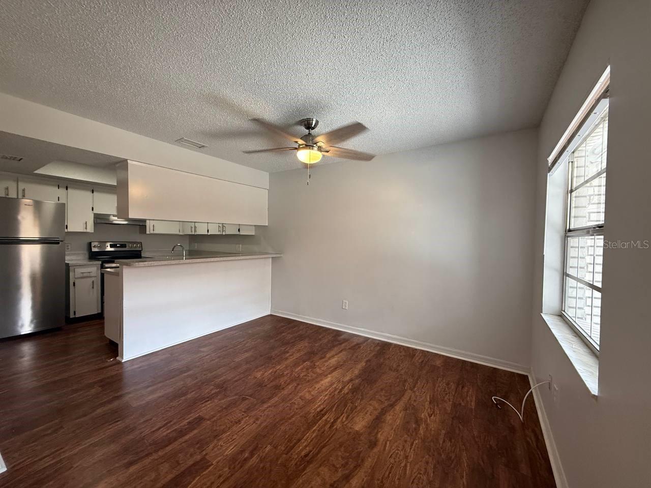 BLOOMINGDALE VILLAS UNIT 1 - Residential Lease