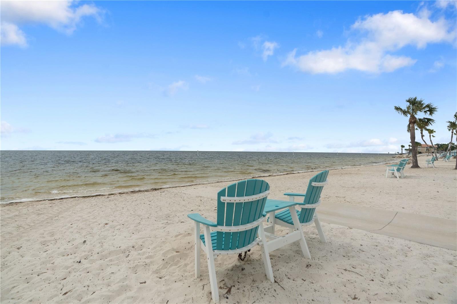 FLOR A MAR - Residential Lease