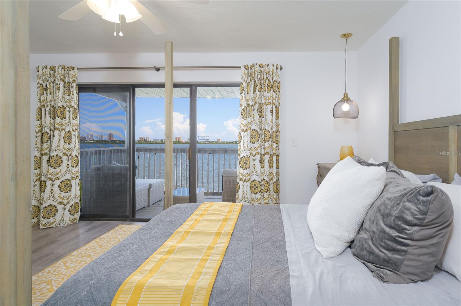 INTRACOASTAL VILLAS CONDO - Residential