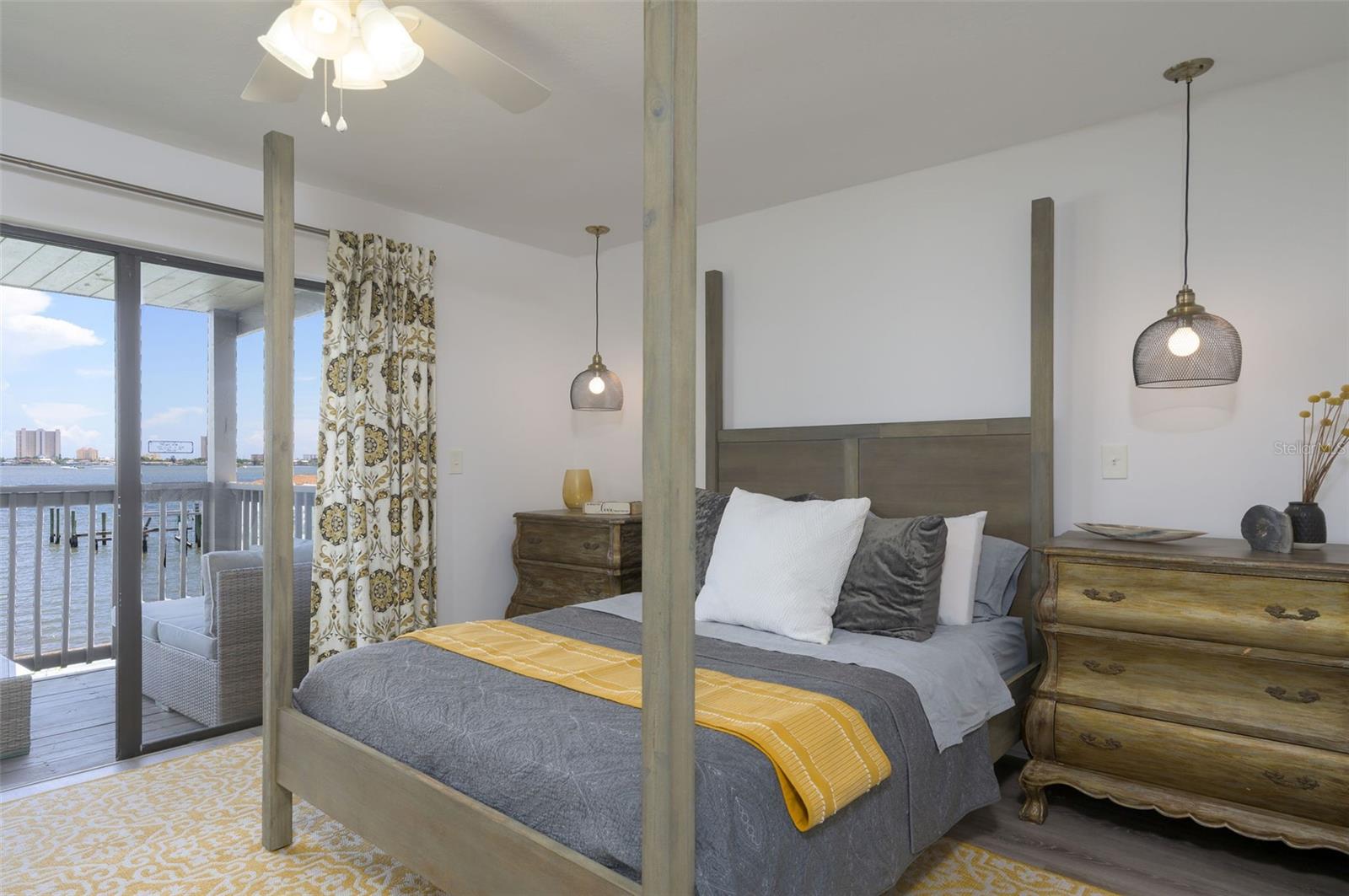 INTRACOASTAL VILLAS CONDO - Residential