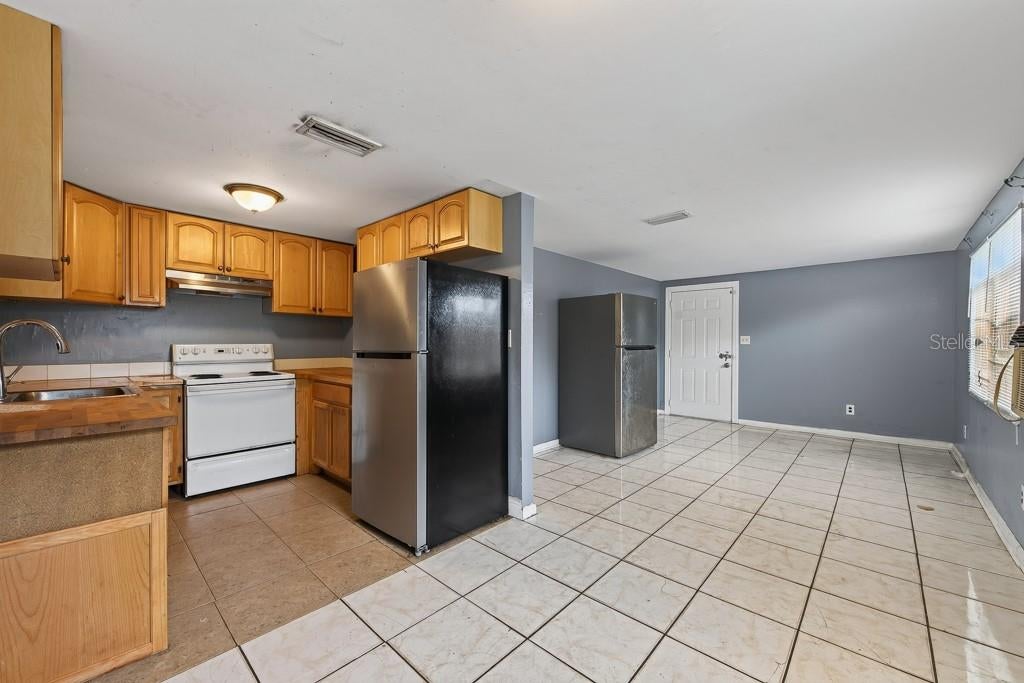 5016 S 85TH STREET