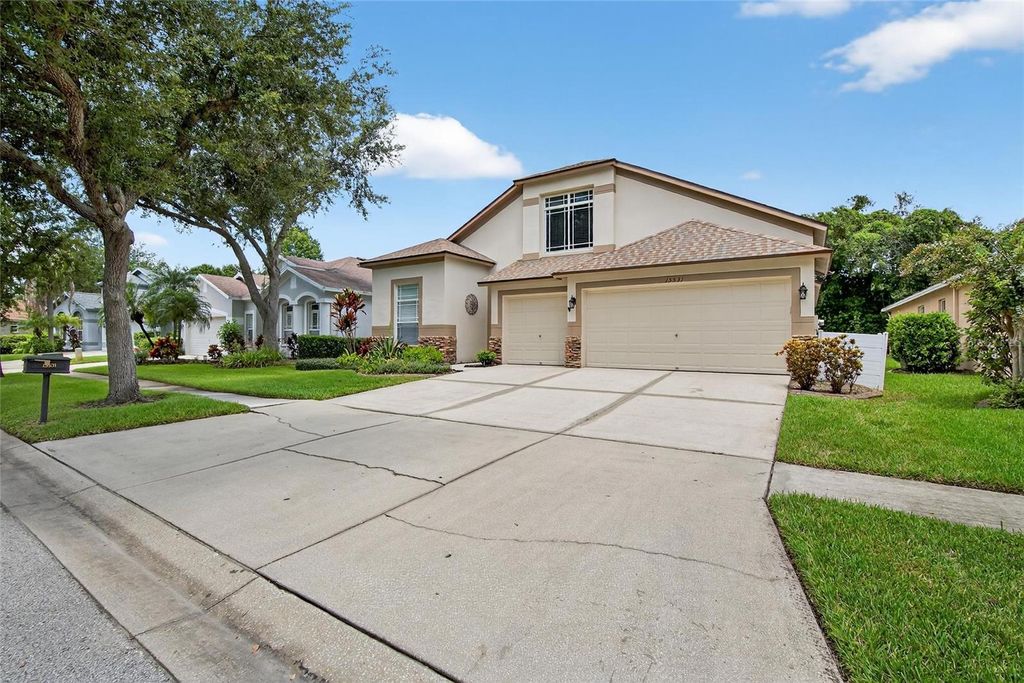 Photo of 15531 Martinmeadow Drive, Lithia, FL 33547 (MLS # TB8418297)