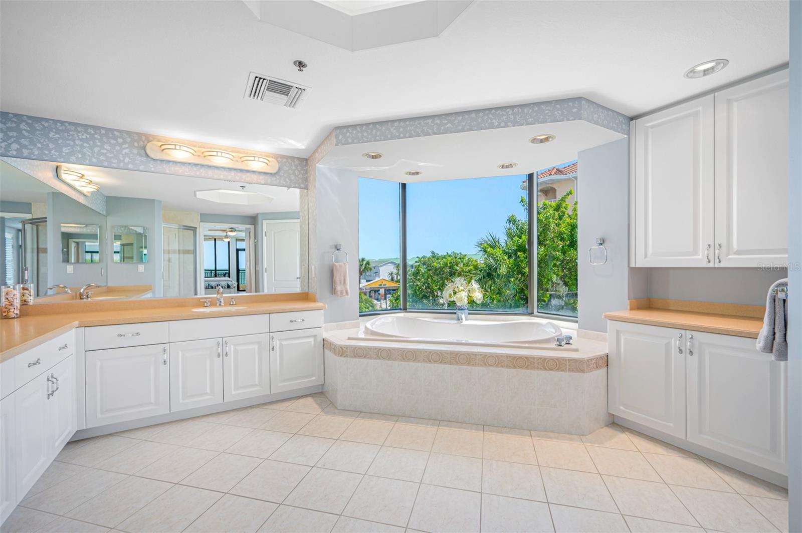 EDGEWATER CONDO - Residential