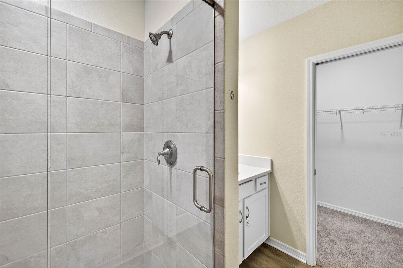 TREVESTA PH IIIB - Residential Lease