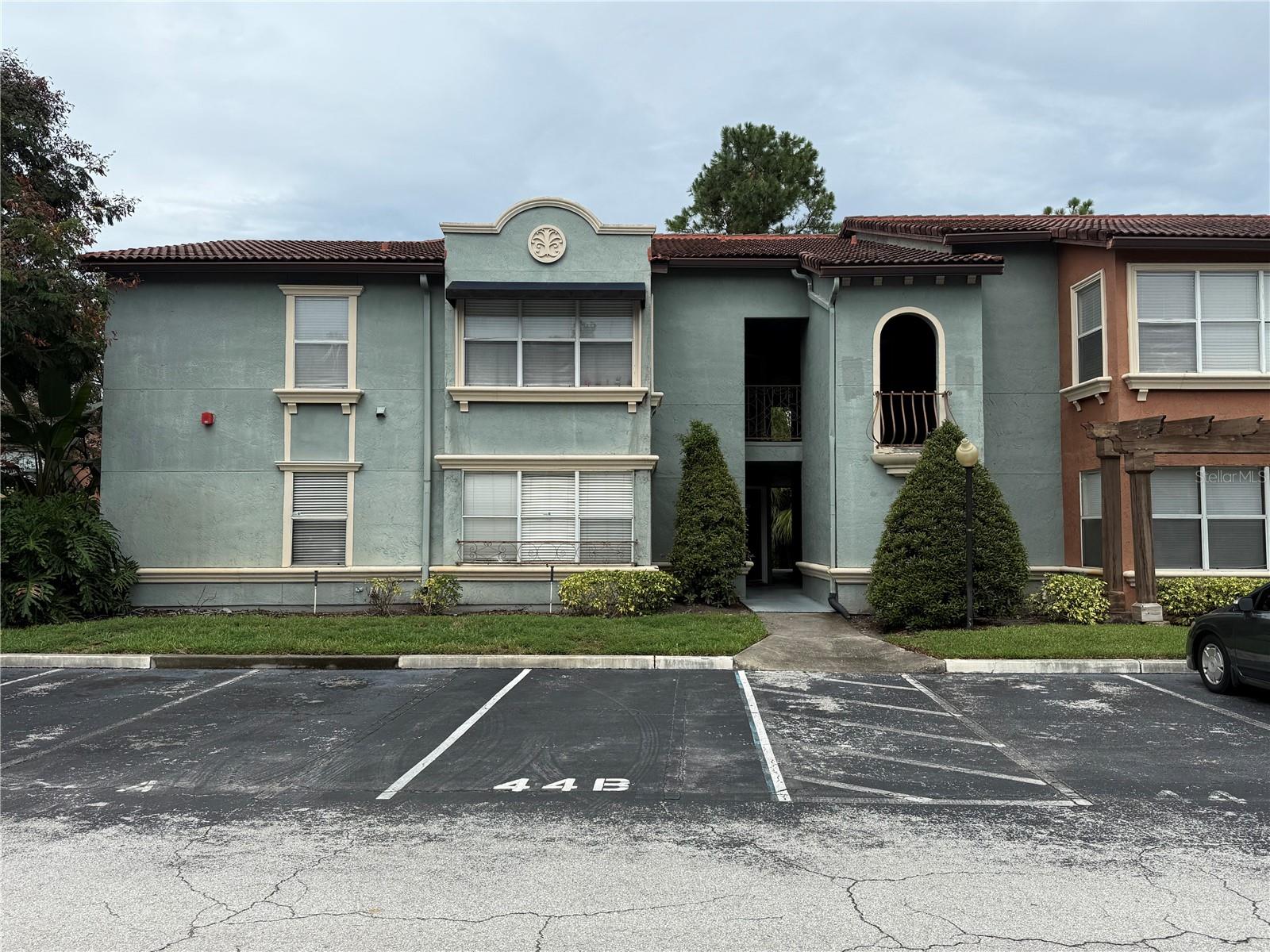 FIRST FLOOR APARTMENT, UNIT #311, 2 bedrooms,2 baths, ALL in granite, ceramic tile, update kitchen all in stainless steel, include washer and dryer machine in the unit. The gated community includes a pool, clubhouse with fitness center, playground, and tennis courts. Near Universal theme parks, Millennia Mall and Downtown with easy access to I-4. Come and visit US. MUST BE APPROVAL BY HOA